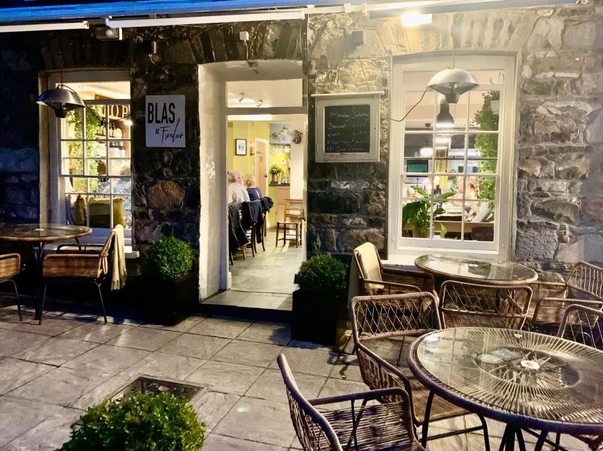 Blas At Fronlas Cafe - The Heart Of Newport ニューポート エクステリア 写真